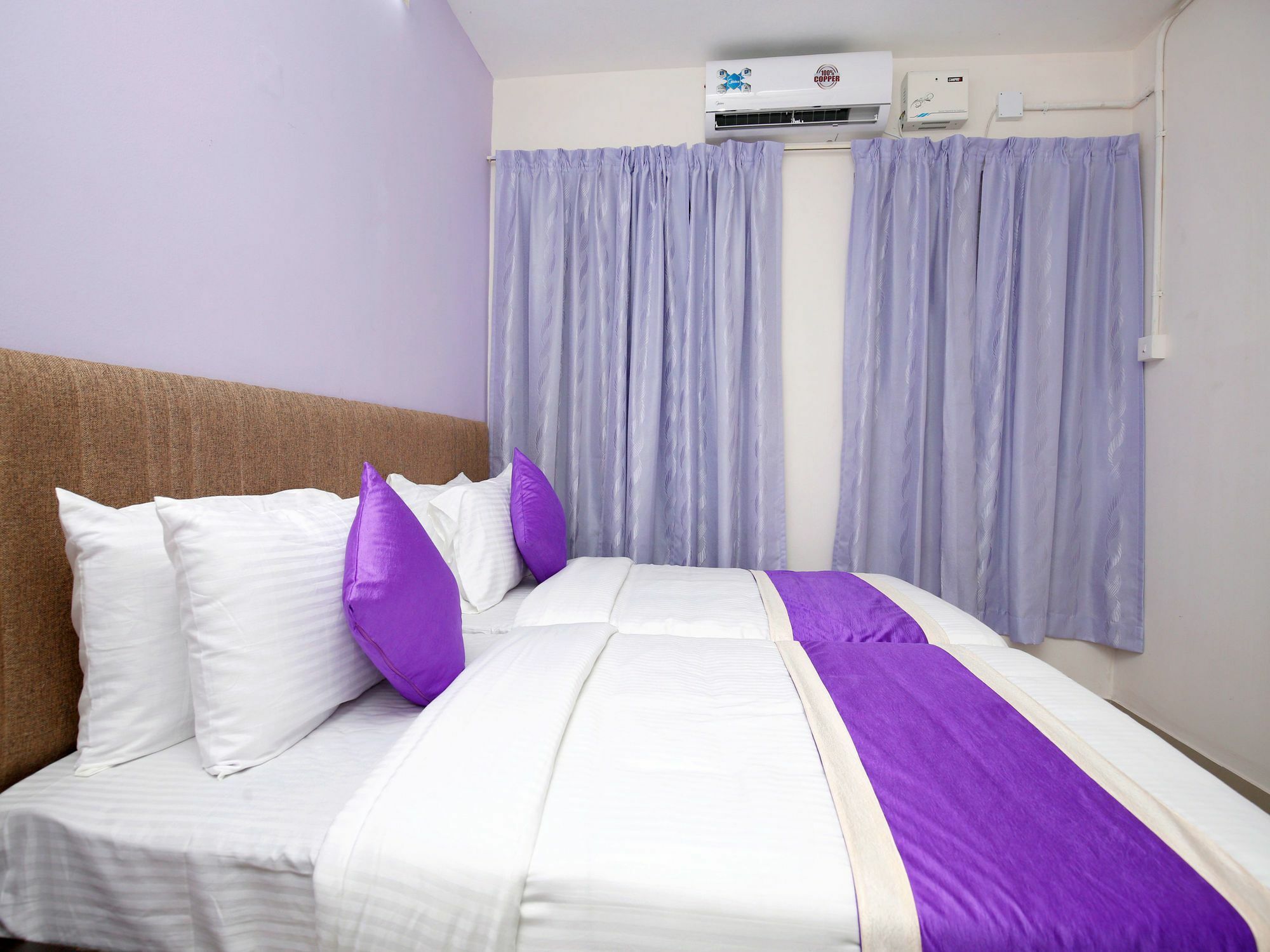 טריואנדרום Oyo 9797 Hotel Vbee Plaza מראה חיצוני תמונה